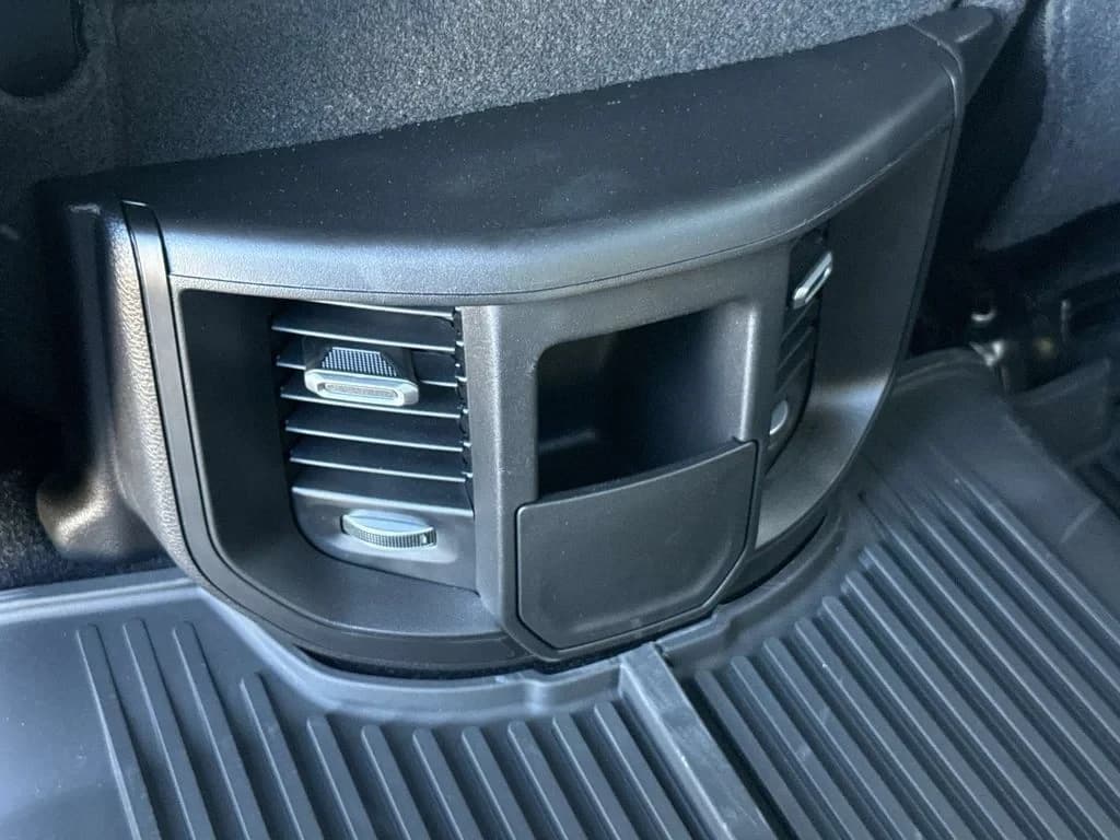 Ram 2500 Tradesman 4x4 Crew Cab 6'4" Box 2026 — side view