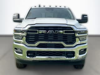 Ram 2500 Tradesman 4x4 Crew Cab 6'4" Box