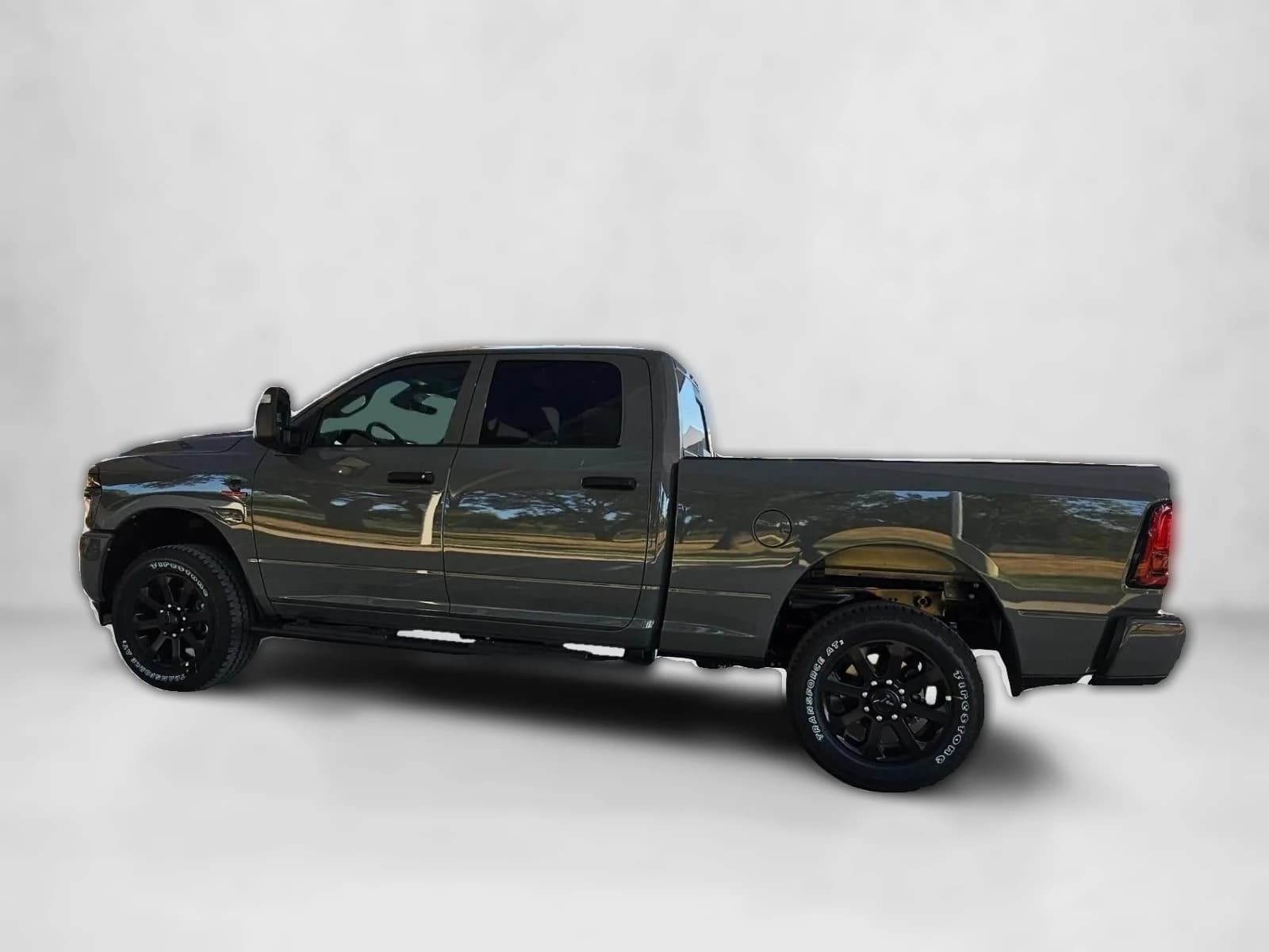 Ram 2500 Warlock 4x4 Crew Cab 6'4" Box 2027 — side view