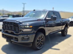 Ram 2500 Big Horn 4x4 Crew Cab 6'4" Box 2026 — side view
