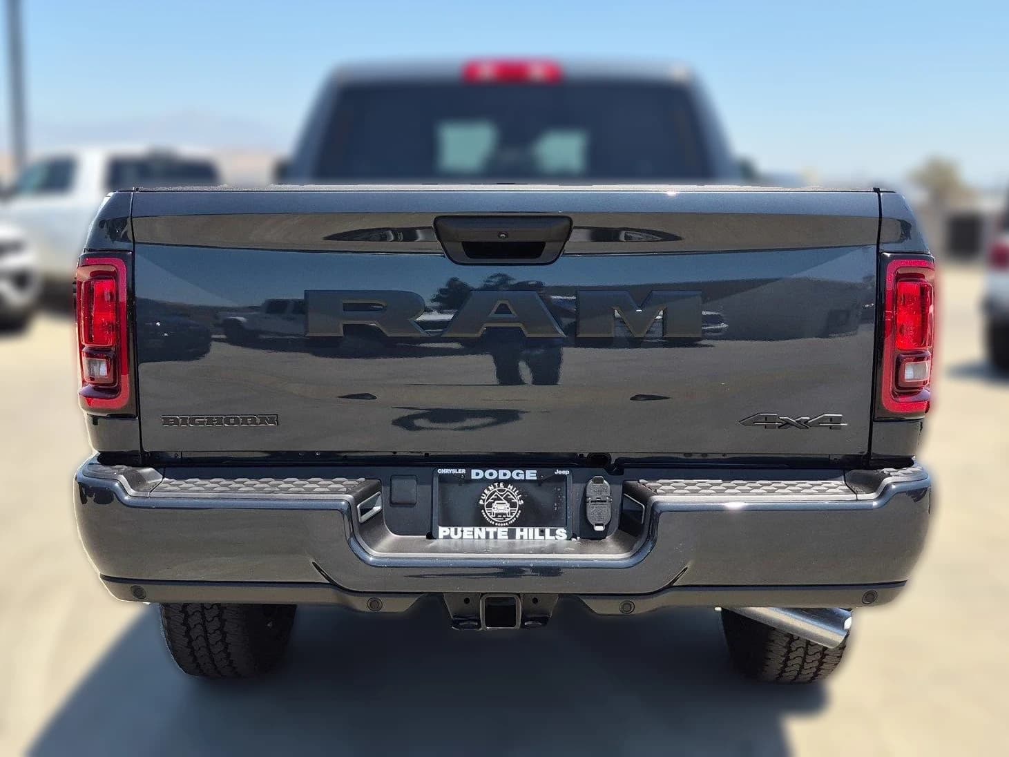 Ram 2500 Big Horn 4x4 Crew Cab 6'4" Box 2026 — side view