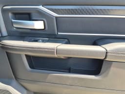 Ram 2500 Big Horn 4x4 Crew Cab 6'4" Box 2026 — side view