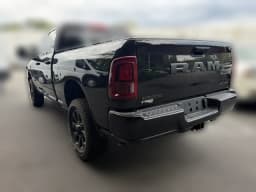 Ram 2500 Big Horn 4x4 Crew Cab 6'4" Box 2027 — side view