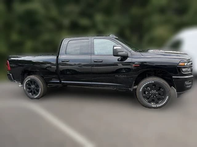 Ram 2500 Big Horn 4x4 Crew Cab 6'4" Box 2027 — side view
