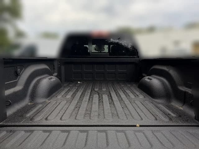Ram 2500 Big Horn 4x4 Crew Cab 6'4" Box 2027 — side view