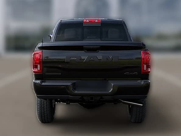 Ram 2500 Big Horn 4x4 Crew Cab 6'4" Box 2027 — side view