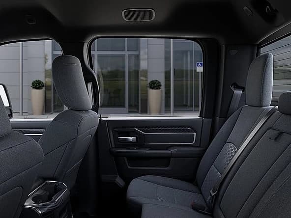 Ram 2500 Big Horn 4x4 Crew Cab 6'4" Box 2027 — side view