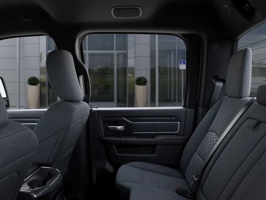 Ram 2500 Big Horn 4x4 Crew Cab 6'4" Box 2026 — side view