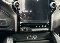 Ram 2500 Big Horn 4x4 Crew Cab 6'4" Box 2026 — side view