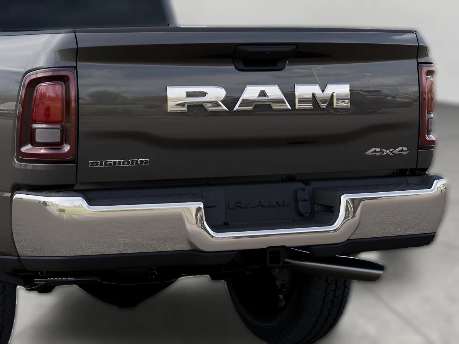Ram 2500 Big Horn 4x4 Crew Cab 6'4" Box 2026 — side view
