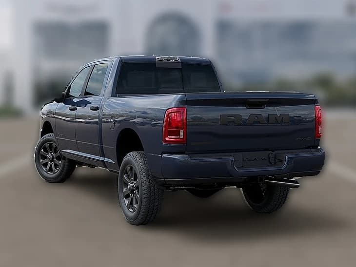 Ram 2500 Big Horn 4x4 Crew Cab 6'4" Box 2026 — side view