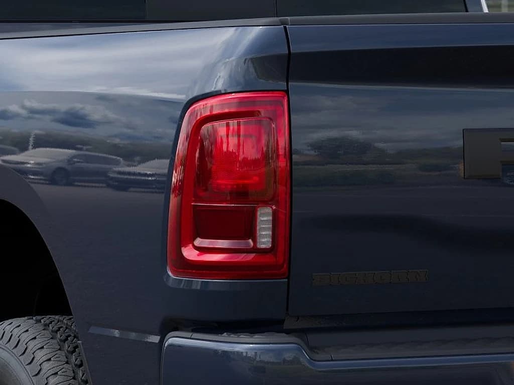 Ram 2500 Big Horn 4x4 Crew Cab 6'4" Box 2026 — side view