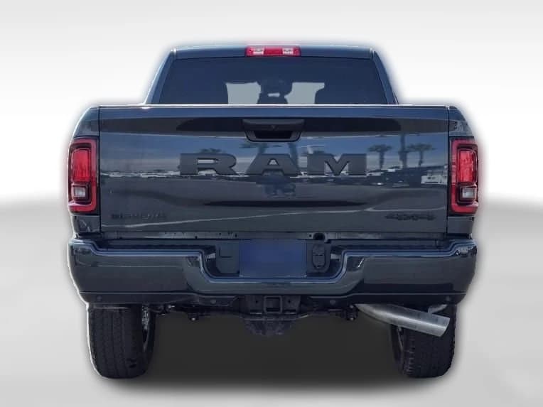 Ram 2500 Big Horn 4x4 Crew Cab 6'4" Box 2026 — side view