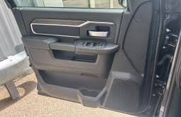 Ram 2500 Big Horn 4x4 Crew Cab 6'4" Box 2026 — side view