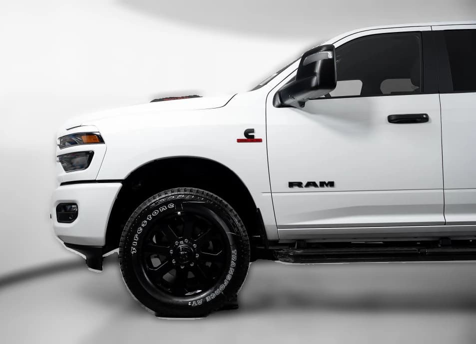 Ram 2500 Big Horn 4x4 Crew Cab 6'4" Box 2027 — side view