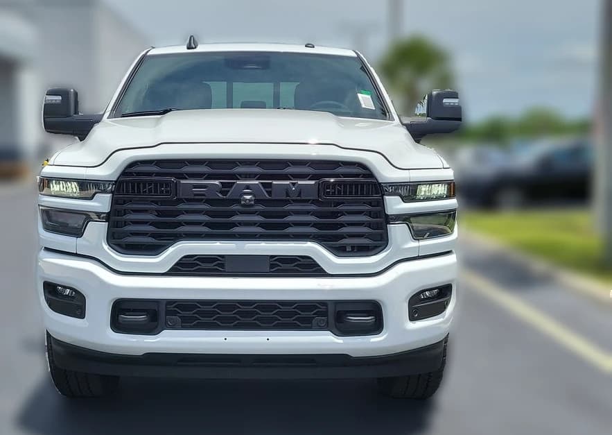 Ram 2500 Big Horn 4x4 Crew Cab 6'4" Box 2026 — side view