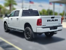 Ram 2500 Big Horn 4x4 Crew Cab 6'4" Box 2026 — side view