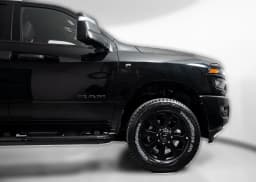 Ram 2500 Big Horn 4x4 Crew Cab 6'4" Box 2027 — side view