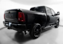 Ram 2500 Big Horn 4x4 Crew Cab 6'4" Box 2027 — side view