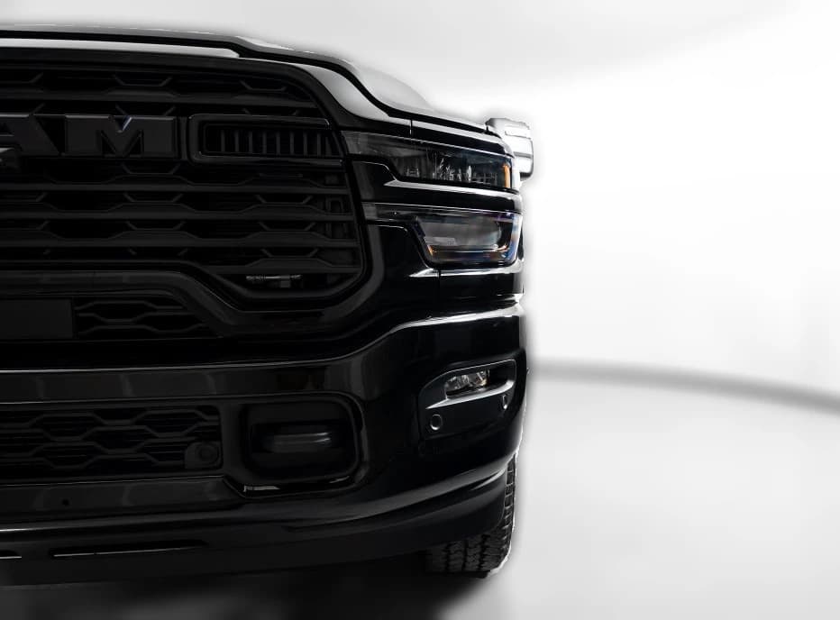 Ram 2500 Big Horn 4x4 Crew Cab 6'4" Box 2027 — side view