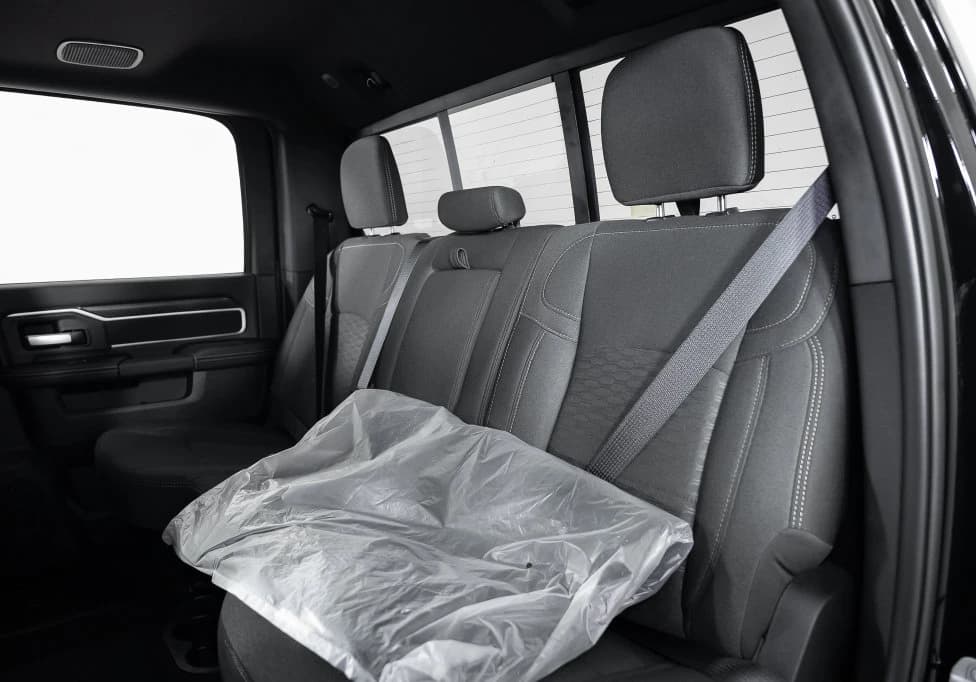 Ram 2500 Big Horn 4x4 Crew Cab 6'4" Box 2027 — side view