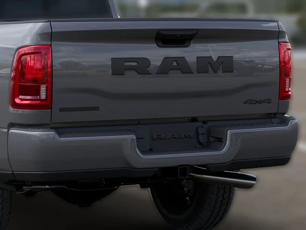 Ram 2500 Big Horn 4x4 Crew Cab 6'4" Box 2026 — side view