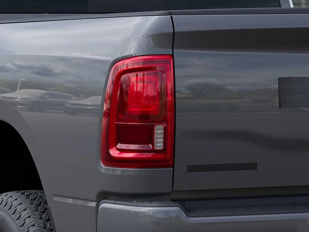 Ram 2500 Big Horn 4x4 Crew Cab 6'4" Box 2026 — side view