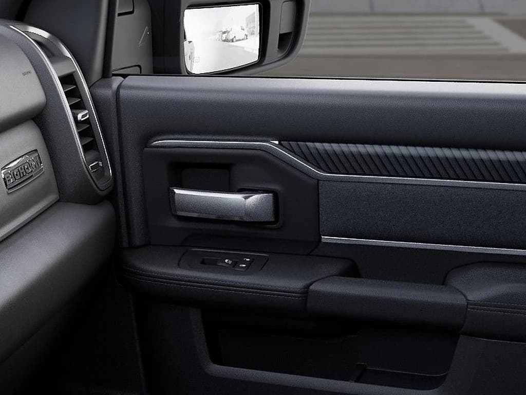Ram 2500 Big Horn 4x4 Crew Cab 6'4" Box 2026 — side view