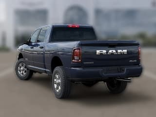 Ram 2500 Big Horn 4x4 Crew Cab 6'4" Box