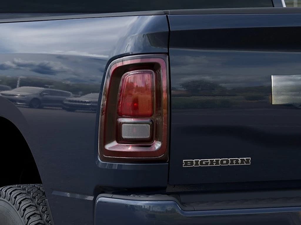 Ram 2500 Big Horn 4x4 Crew Cab 6'4" Box 2026 — side view
