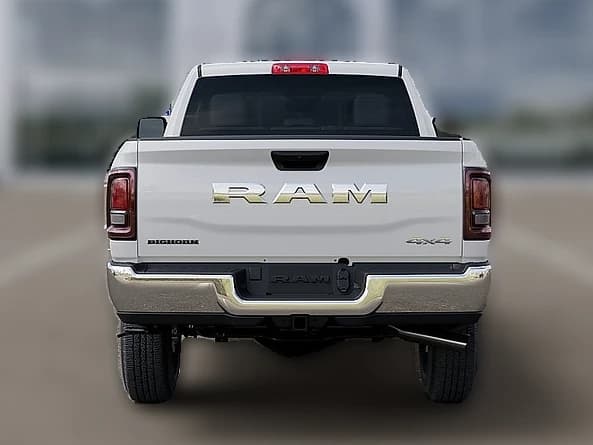Ram 2500 Big Horn 4x4 Crew Cab 6'4" Box 2026 — side view
