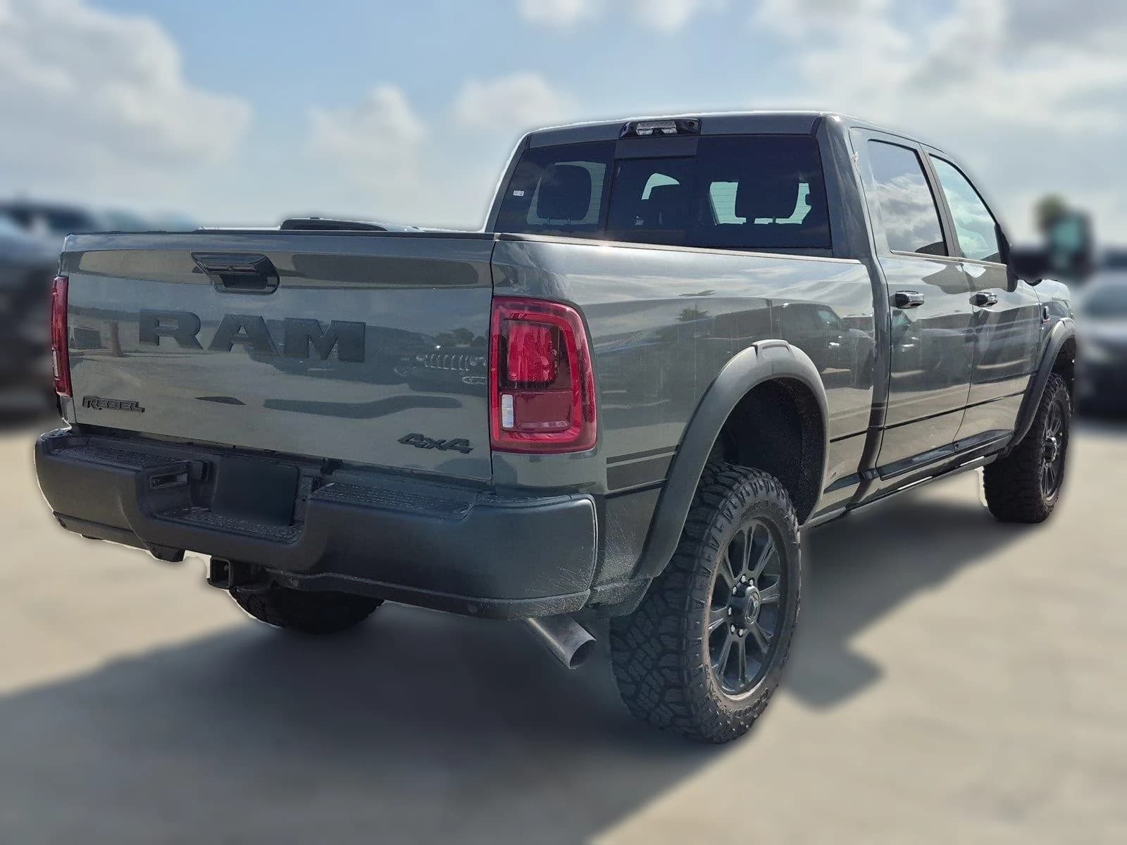 Ram 2500 Rebel 4x4 Crew Cab 6'4" Box 2026 — side view