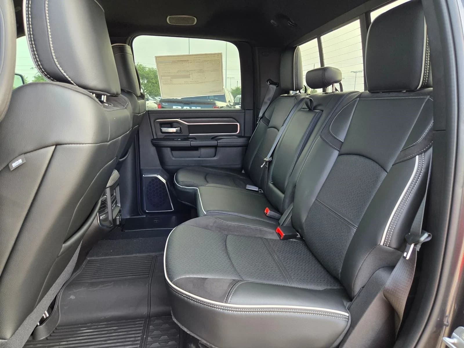 Ram 2500 Laramie 4x4 Crew Cab 6'4" Box 2026 — side view