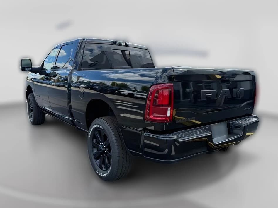 Ram 2500 Laramie 4x4 Crew Cab 6'4" Box 2026 — side view