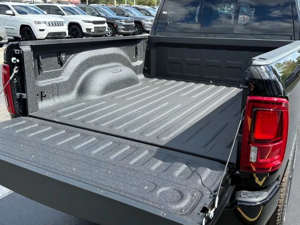 Ram 2500 Laramie 4x4 Crew Cab 6'4" Box 2026 — side view