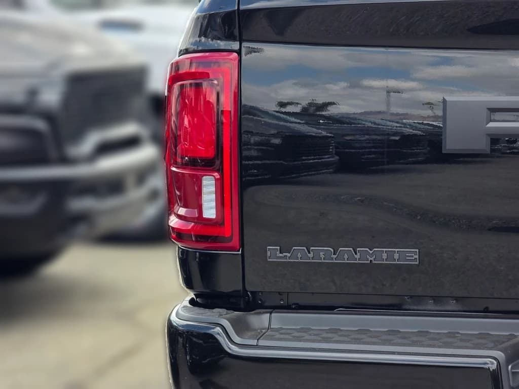 Ram 2500 Laramie 4x4 Crew Cab 6'4" Box 2026 — side view