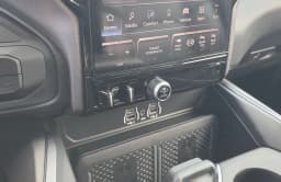 Ram 2500 Laramie 4x4 Crew Cab 6'4" Box 2026 — side view