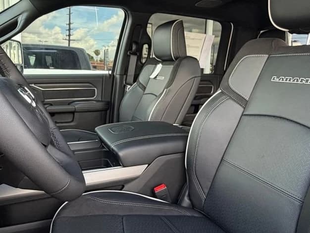 Ram 2500 Laramie 4x4 Crew Cab 6'4" Box 2026 — side view