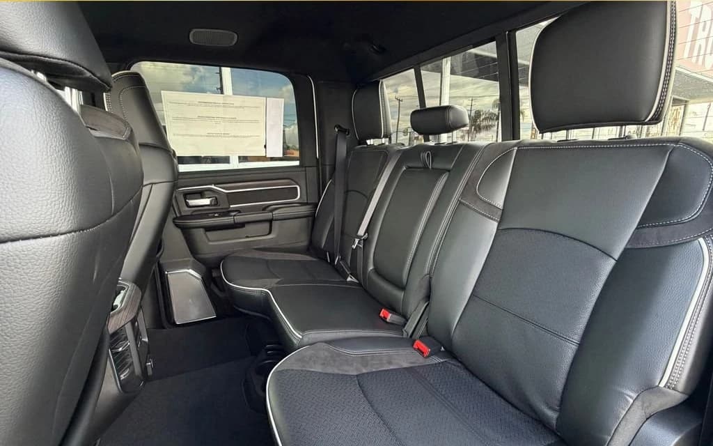 Ram 2500 Laramie 4x4 Crew Cab 6'4" Box 2026 — side view
