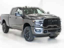 Ram 2500 Laramie 4x4 Crew Cab 6'4" Box 2027 — side view