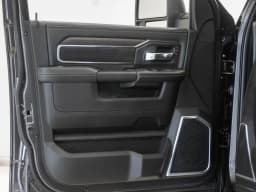 Ram 2500 Laramie 4x4 Crew Cab 6'4" Box 2027 — side view