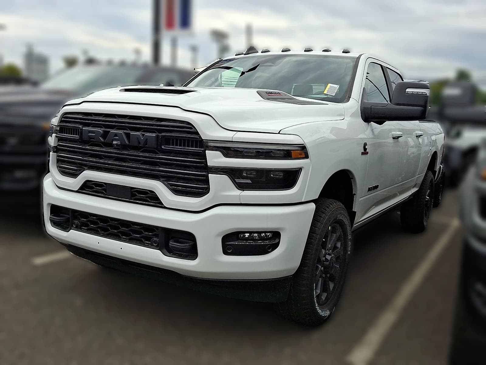 Ram 2500 Laramie 4x4 Crew Cab 6'4" Box 2026 — side view