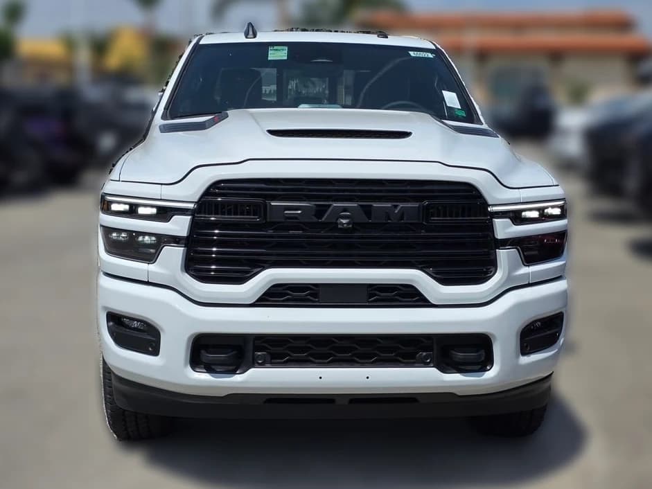 Ram 2500 Laramie 4x4 Crew Cab 6'4" Box 2026 — side view