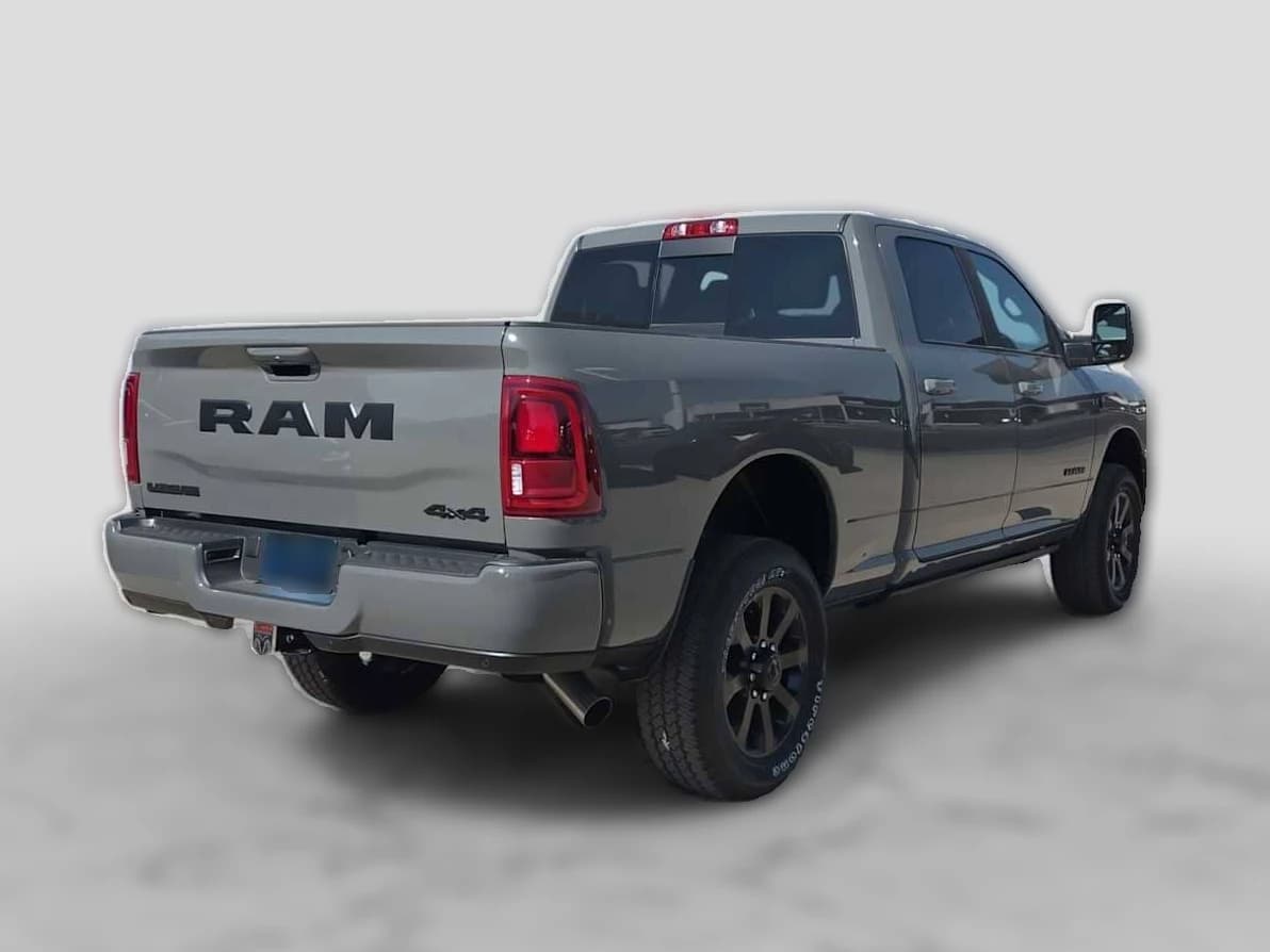 Ram 2500 Laramie 4x4 Crew Cab 6'4" Box 2027 — side view