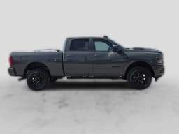 Ram 2500 Laramie 4x4 Crew Cab 6'4" Box 2027 — side view