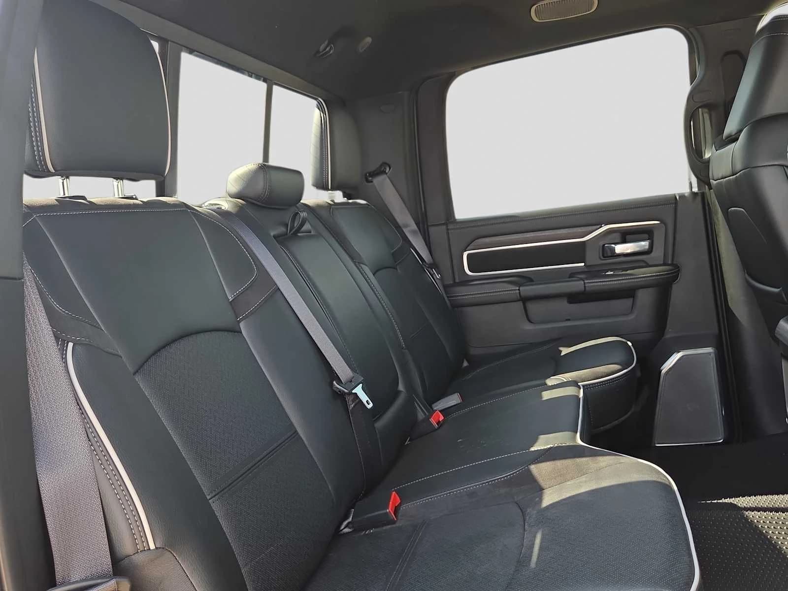Ram 2500 Laramie 4x4 Crew Cab 6'4" Box 2027 — side view