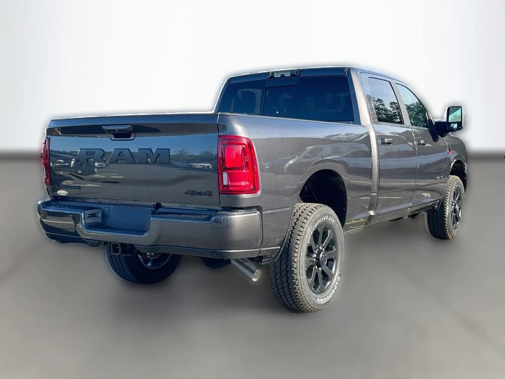 Ram 2500 Laramie 4x4 Crew Cab 6'4" Box 2027 — side view