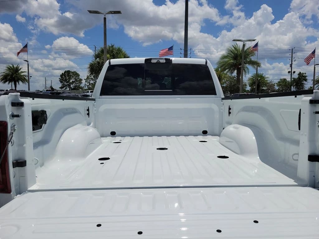 Ram 2500 Laramie 4x4 Crew Cab 6'4" Box 2026 — side view
