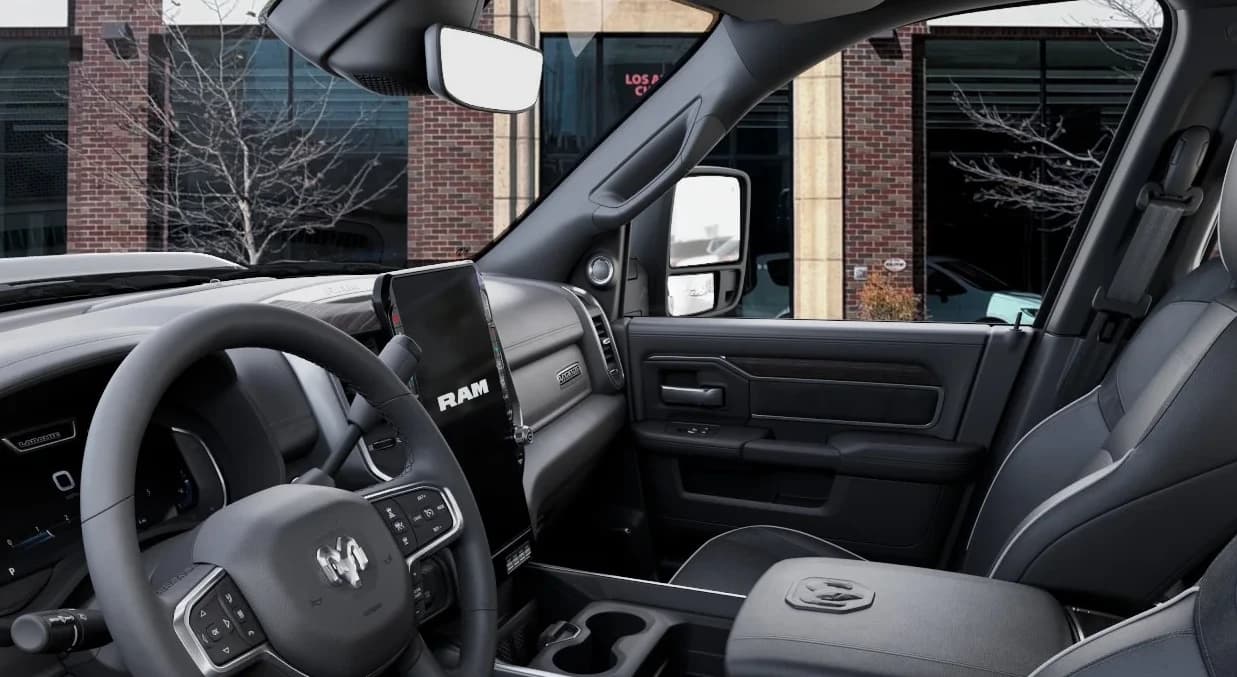 Ram 2500 Laramie 4x4 Crew Cab 6'4" Box 2026 — side view