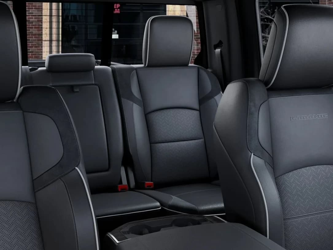Ram 2500 Laramie 4x4 Crew Cab 6'4" Box 2026 — side view